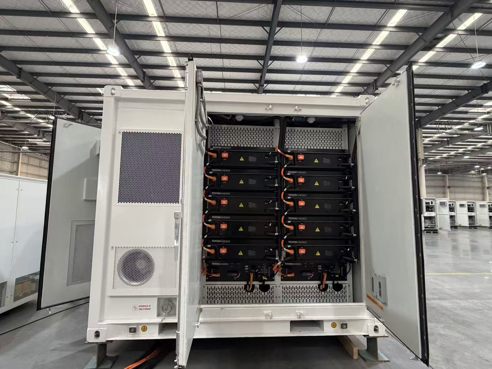 What Is an All-in-One Solar Storage Charging System?